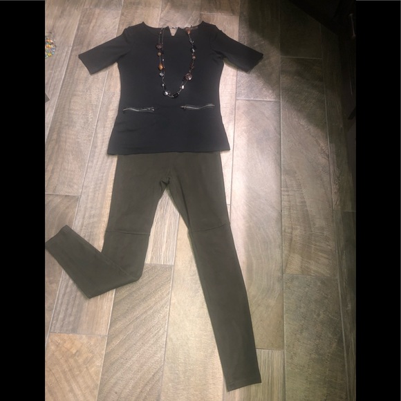 HUE Pants - Dark Olive Skinny Pants